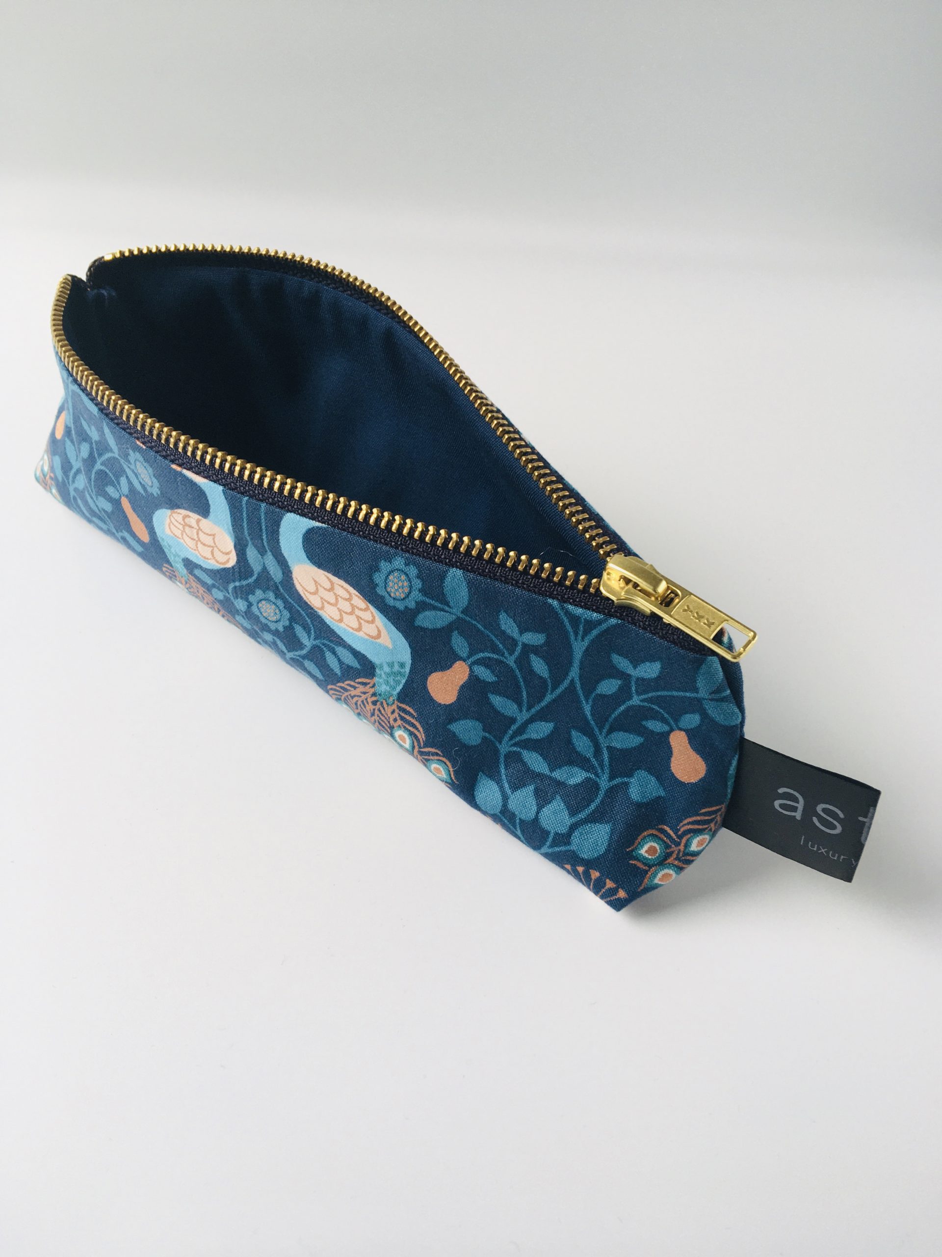 Pencil Case Peacock – Aster Luxury Goods